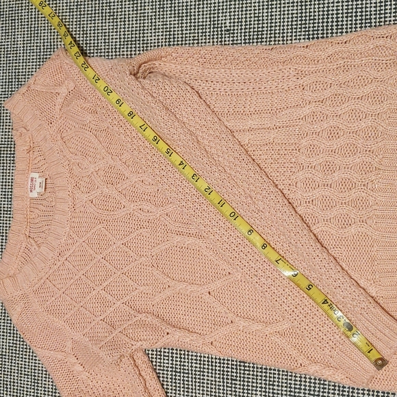 Mossimo Cable Knit Sweater - Picture 6 of 7